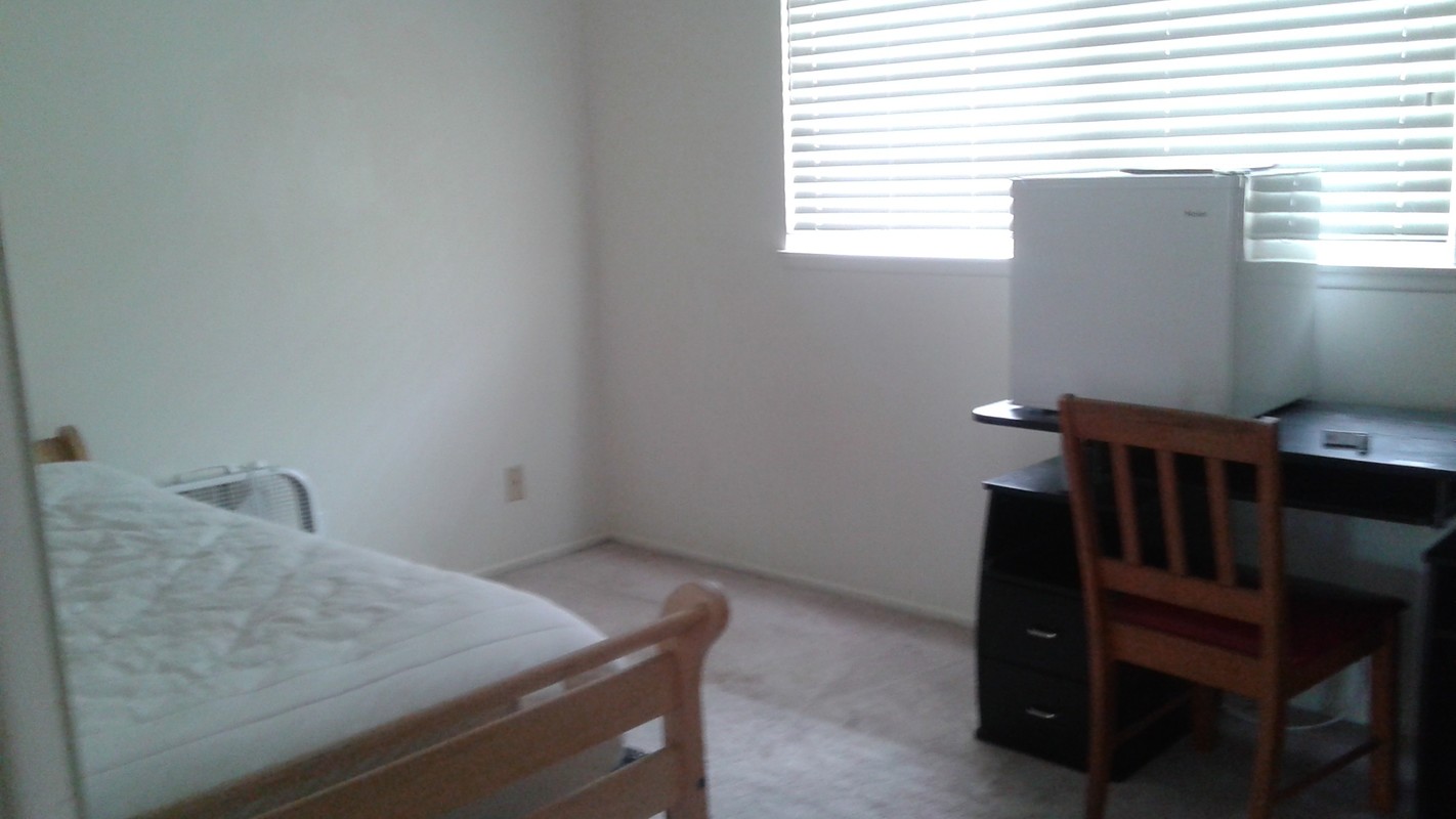 Upstairs Bedroom(Full Room) - 1