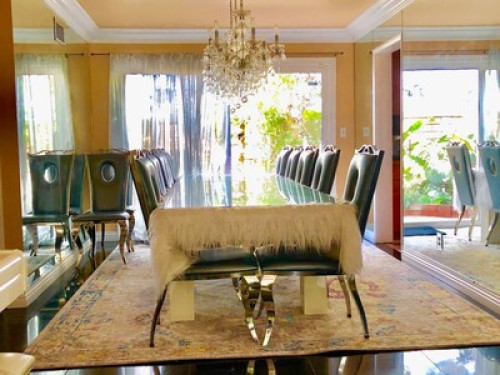 Loving family&beauiful home2live