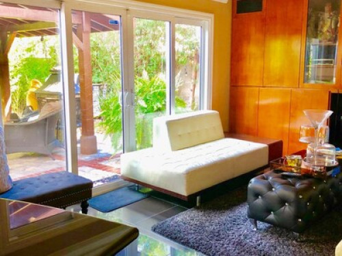 Loving family&beauiful home2live