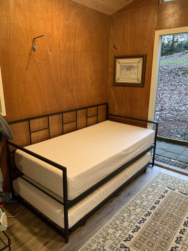 Tiny House (Full Room) - 1