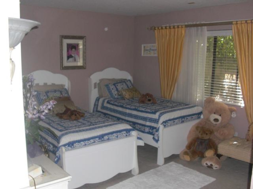 Room 3(Single Bed) - 1