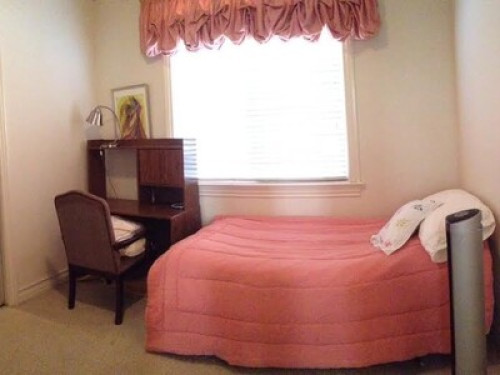 Rooms available near Pasadena, CA -