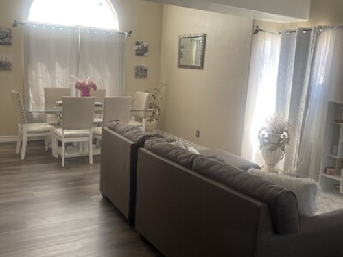 Spacious 4 bedroom house 