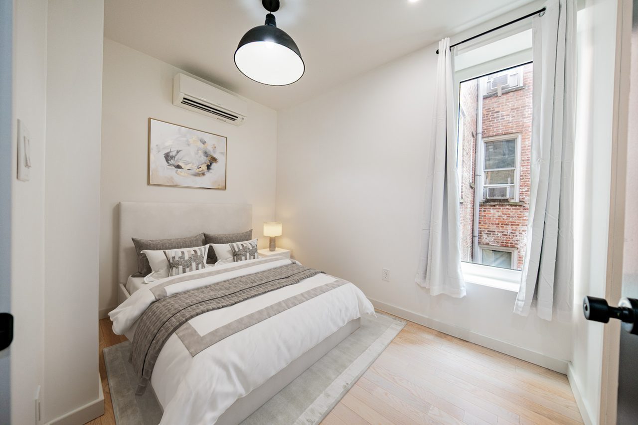 #1894: Ditmas Park - Queen Bedroom B W/ Private Bathroom - #1894: Ditmas Park - Gallery - 5