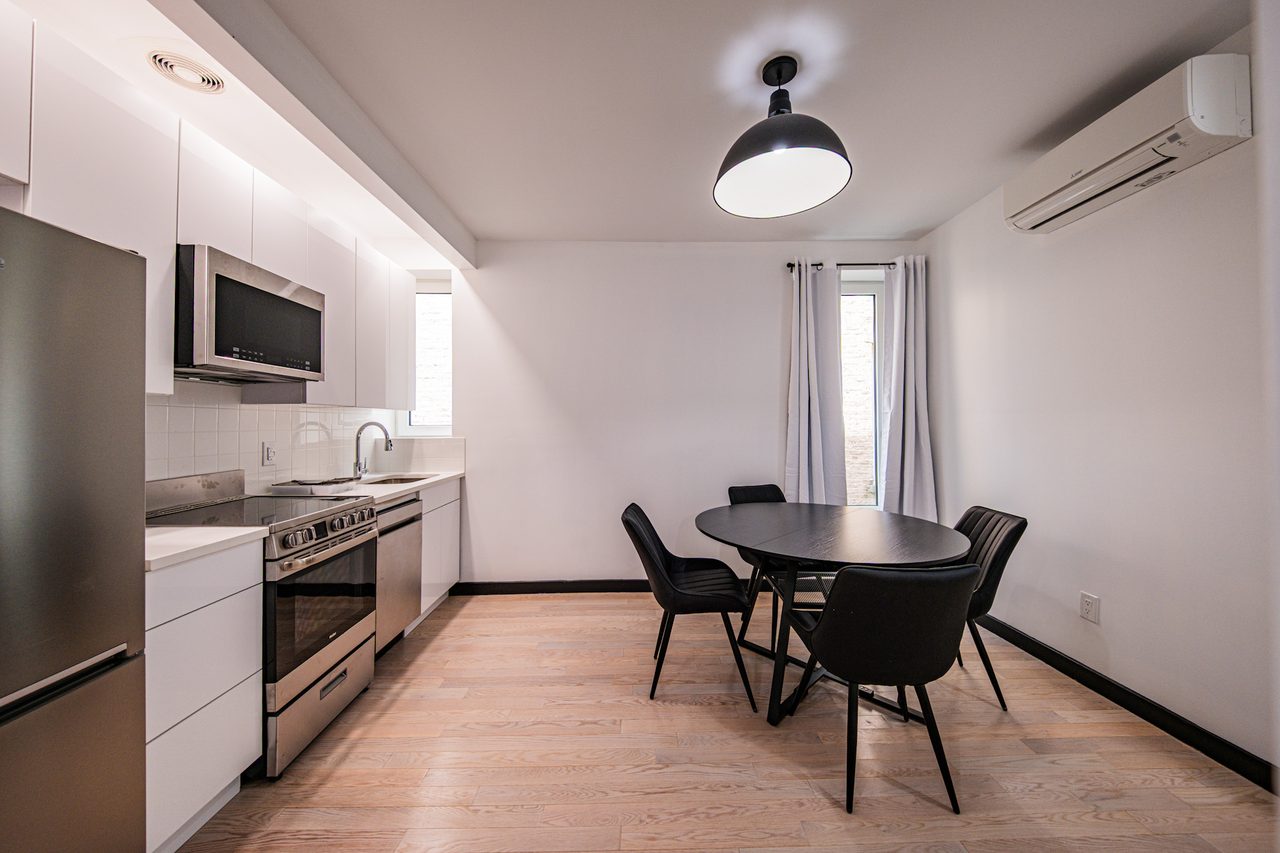#1893: Ditmas Park - Queen Bedroom A W/ Private Bathroom - #1893: Ditmas Park - Gallery - 20