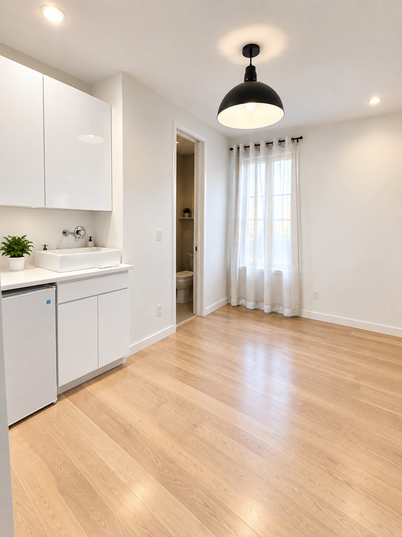 #1893: Ditmas Park - Queen Bedroom B W/ Private Bathroom - 15