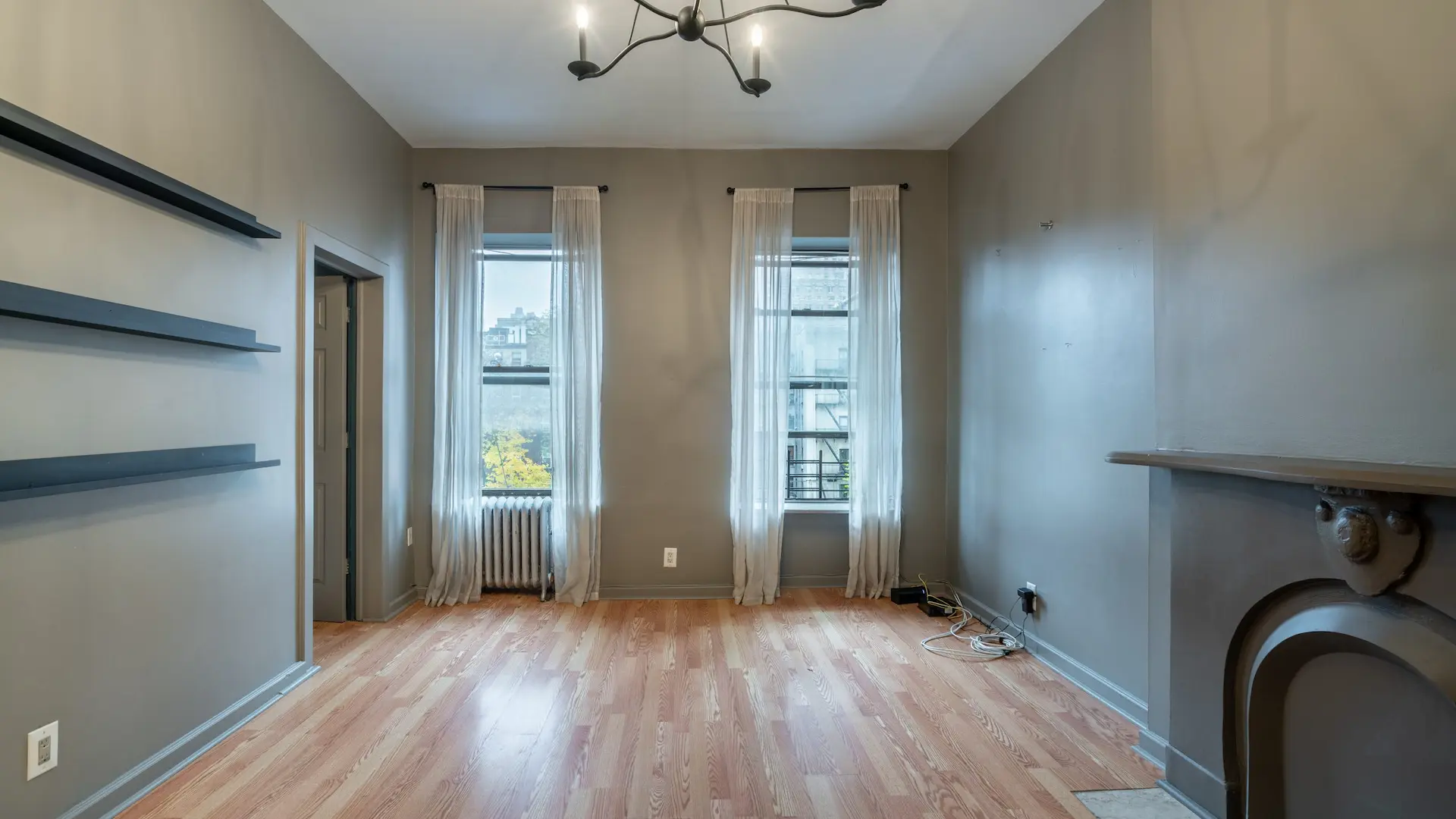 Apartment For Rent - 5