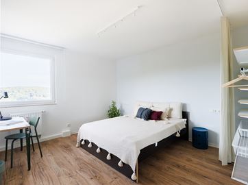  702A  -  Aachen Preuswald  - Gallery -  3