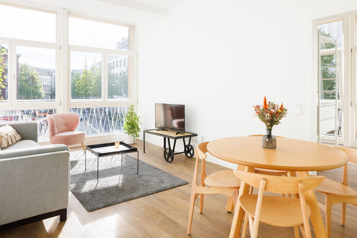  104A  -  Aachen Theaterplatz  - Gallery -  4