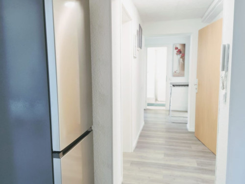 Room in 5-room flasthare - Others
