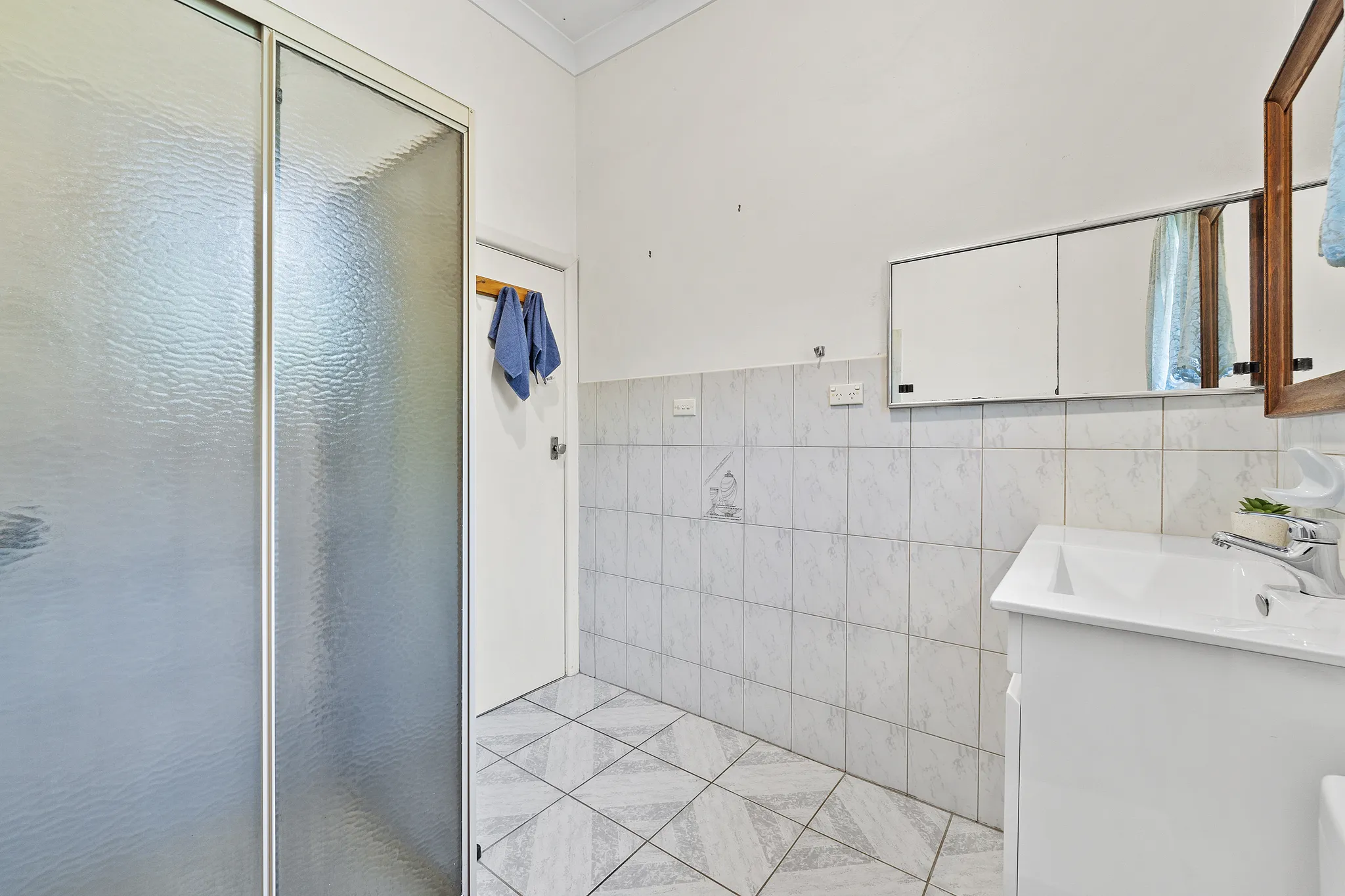 Elphin St - Room 2 (Private) Available Now! - Newport, Melbourne - Gallery - 4