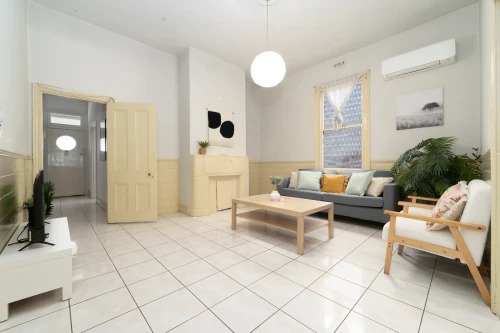 North Melbourne, Melbourne