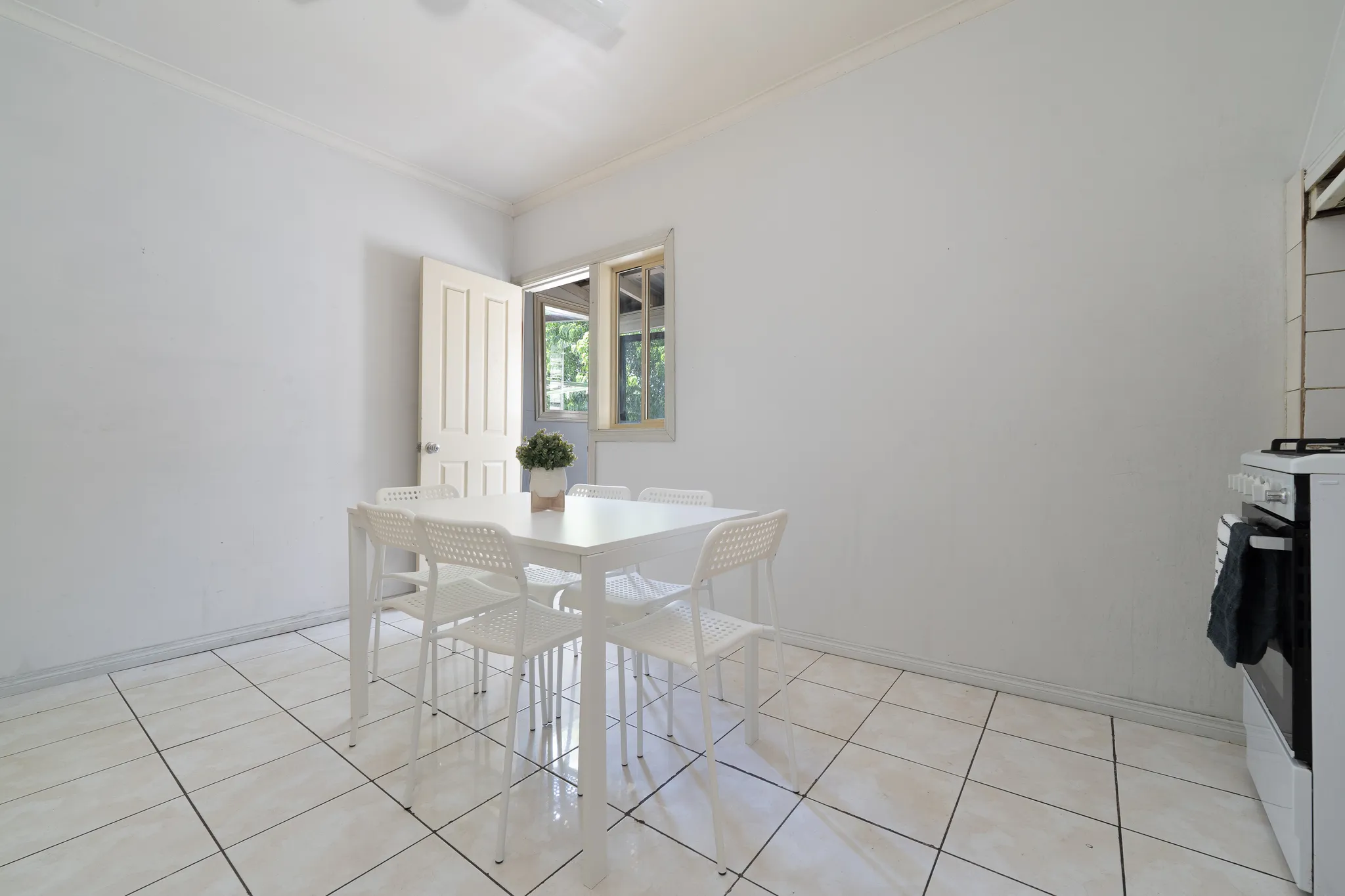 Room 1 (Private) - North Melbourne, Melbourne - Gallery - 2