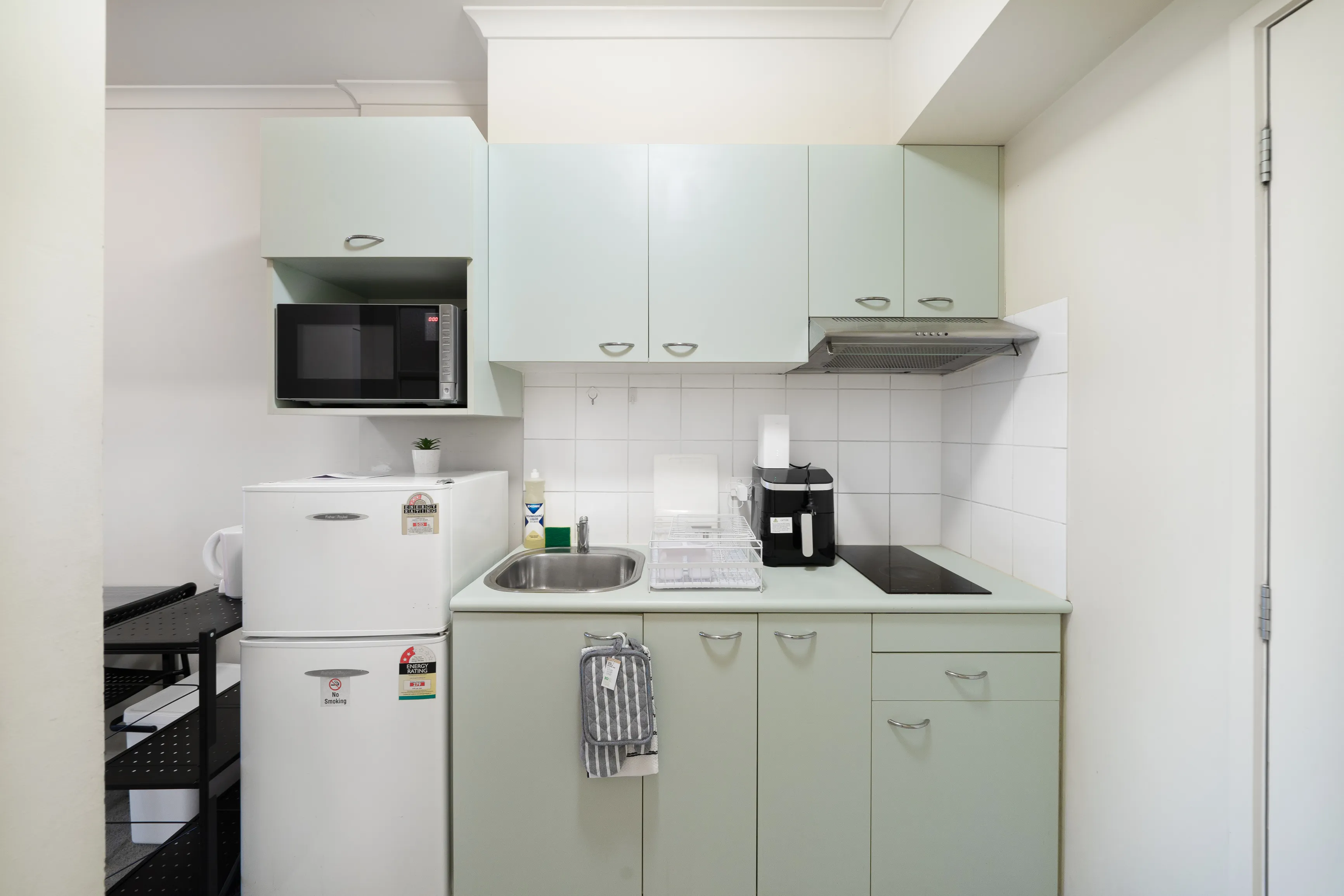  Carlton | MEL036 Room 2  -  Carlton, Melbourne  - Gallery -  5