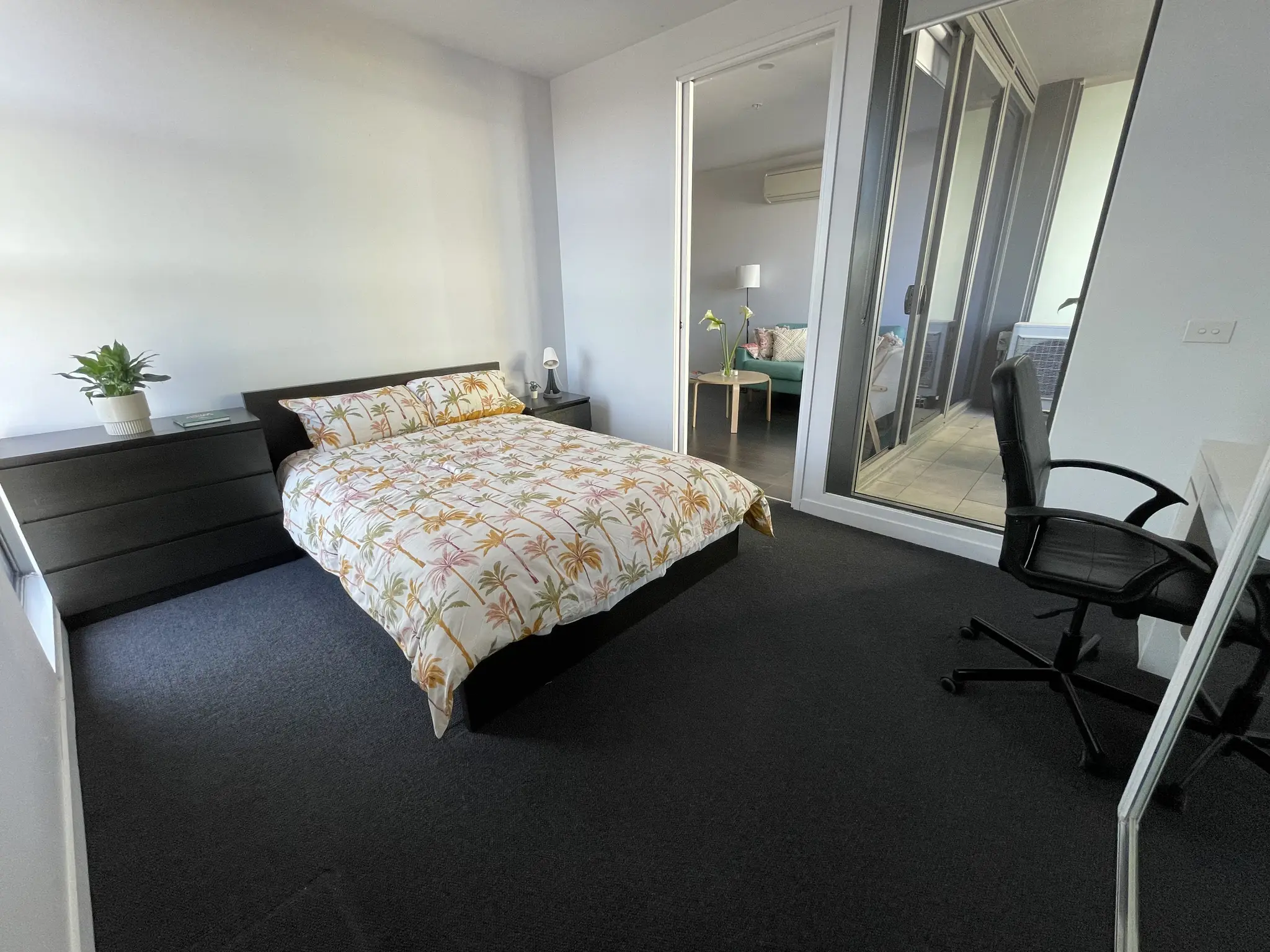  Room 1 (Private)  -  Parkville  - Gallery -  1