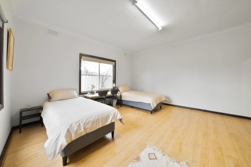 West Footscray - Sunshine Rd - Rooms