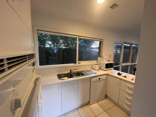 St Kilda East  - Gallery -  4