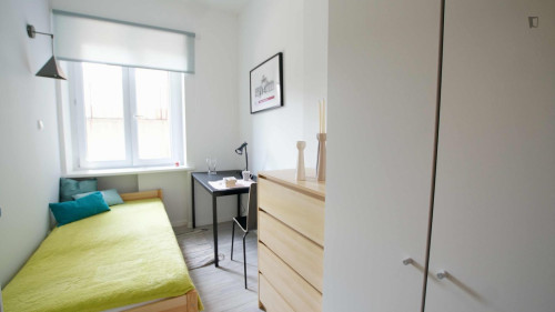 Brilliant single bedroom in Old Polesie