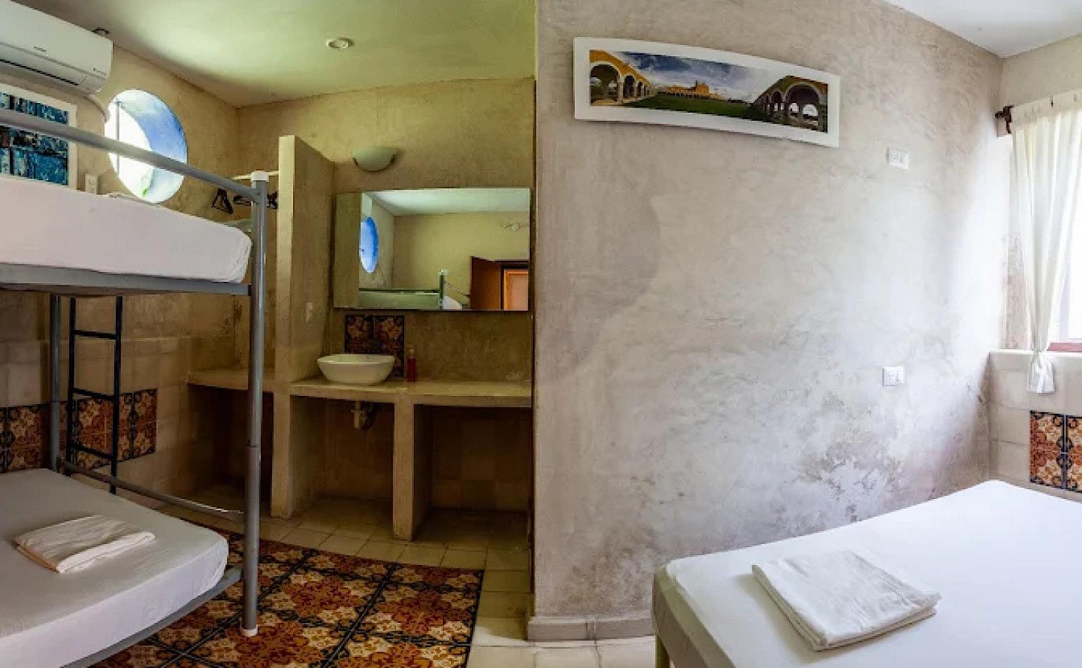 Bed In A 10-Bed Female Only Room - 7