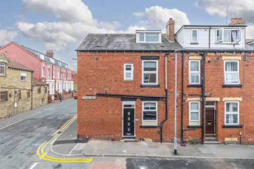 1-autumn-grove-leeds-171706983820250829021046AM