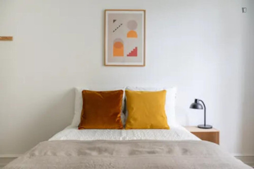 Elegant double bedroom in Frederiksberg C