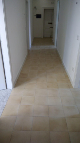 Comfortable twin/triple bedroom in Baronissi