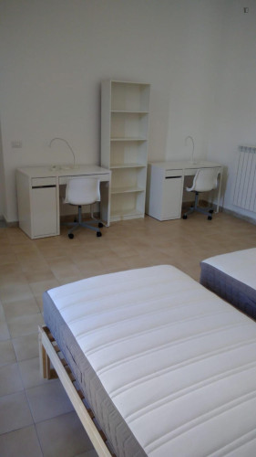 Comfortable twin/triple bedroom in Baronissi - Gallery - 18