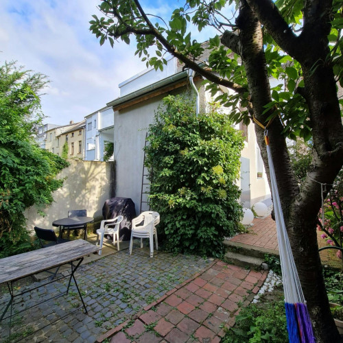 Bright studio in Beuel