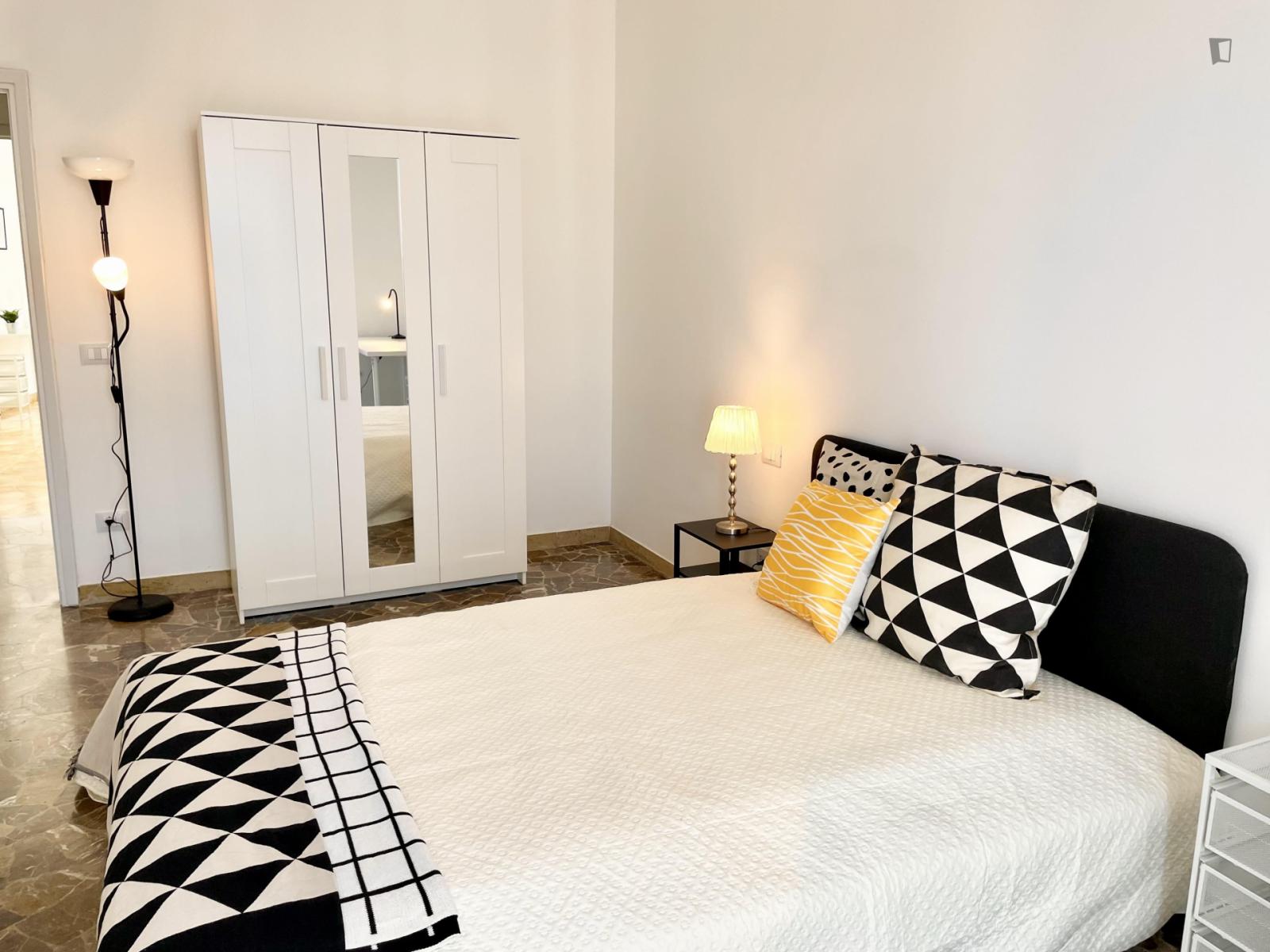 Lovely Double Bedroom In Bellariva - Lovely double bedroom in Bellariva - Gallery - 1