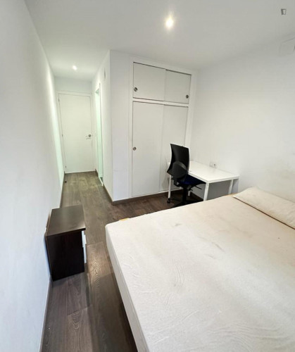 Luminous double ensuite bedroom