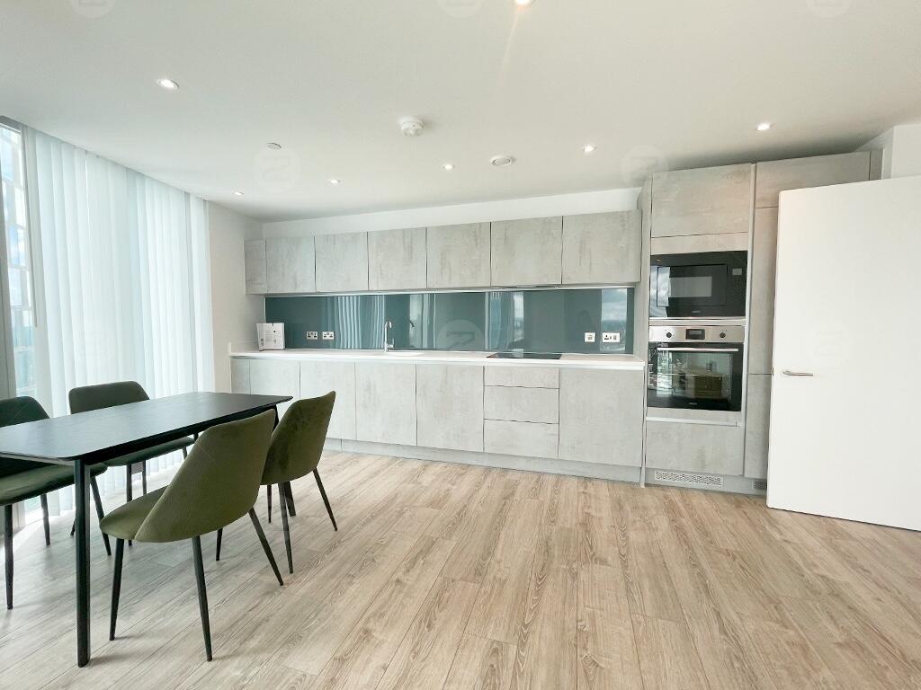 2 Bed Flat - 2