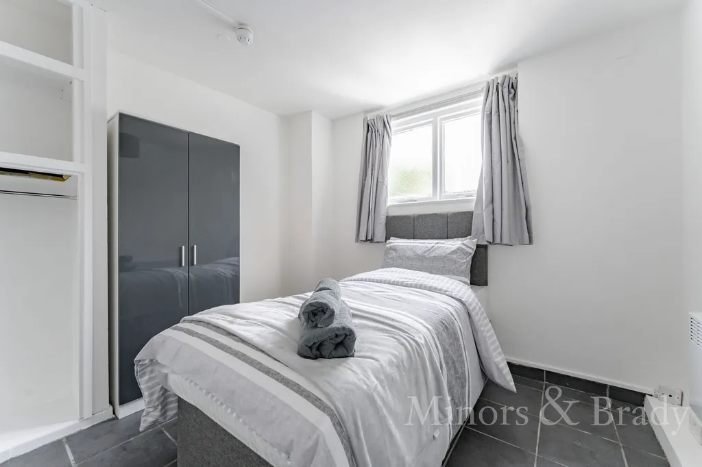  1 Bedroom Apartment  -  Zoopla - Globe Place NR2  - Gallery -  2