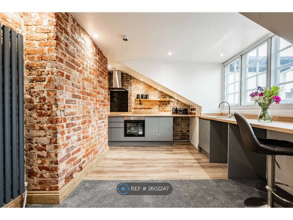 1 Bed Flat To Rent - 5