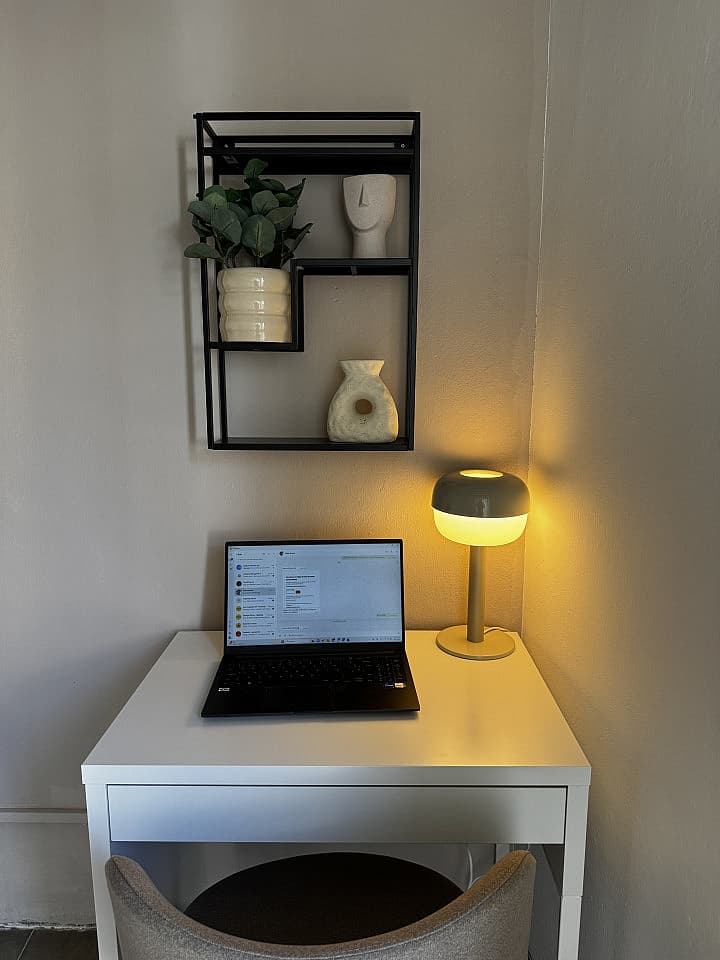  Room 2  -  Spacious Coliving Apartment in Dynamic Ciutat Vella, Steps from MACBA and Restaurants  - Gallery -  105