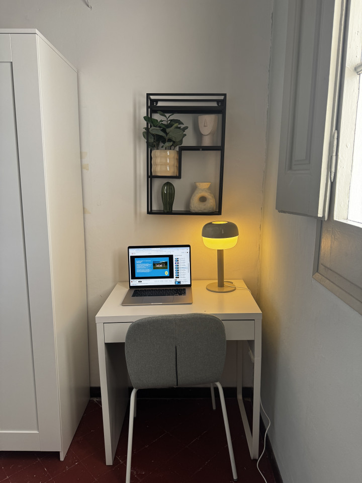  Room 2  -  Spacious Coliving Apartment in Dynamic Ciutat Vella, Steps from MACBA and Restaurants  - Gallery -  31
