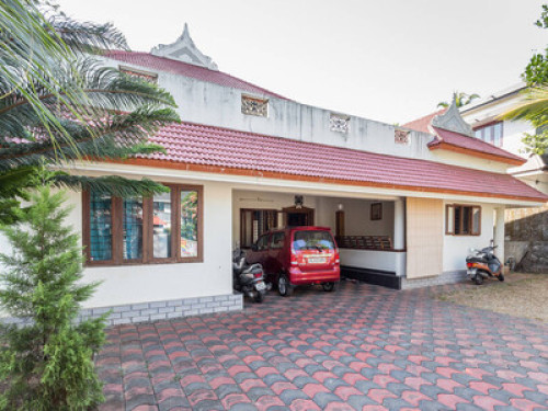 Cheap cosy home close to Airport !!