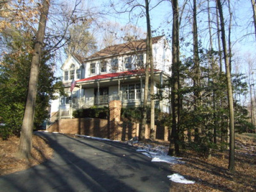 Suburban family in Northern Virgini