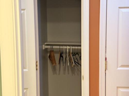 Private Entrance basement 1 bedroom - Gallery - 6