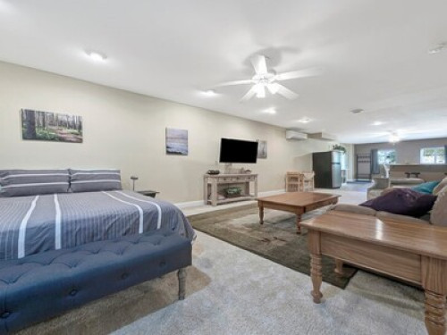 Independent lower level with priva