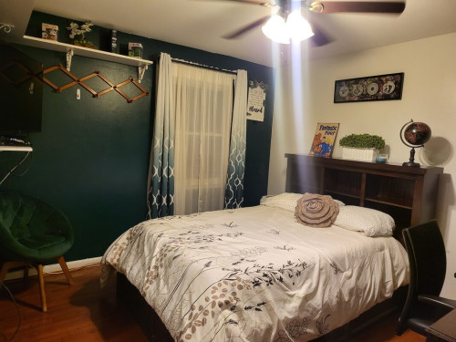Large Single Family Home  - Gallery - 3