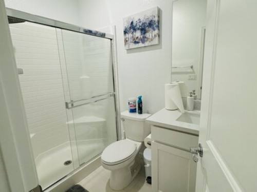 Private cost guesthouse