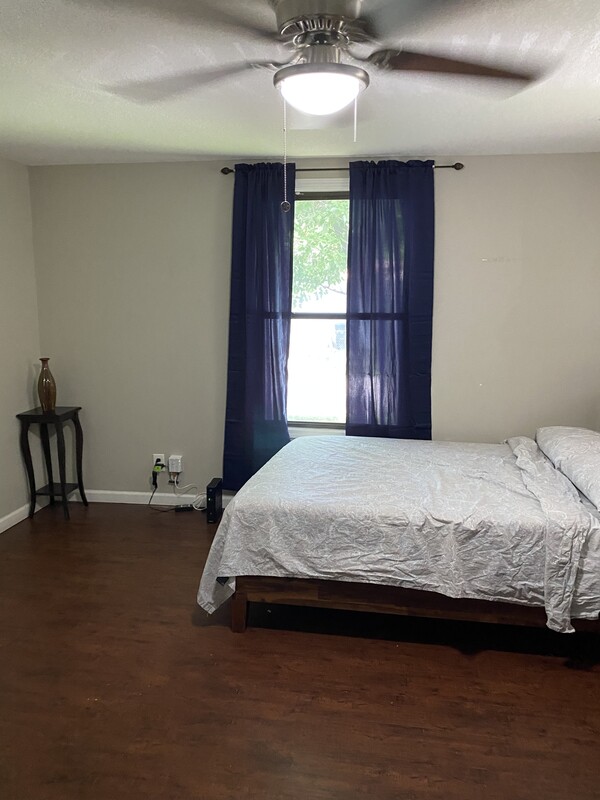 Main BR(Full Room) - 1