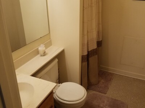 ❤Master Bedroom and En Suite Bath❤