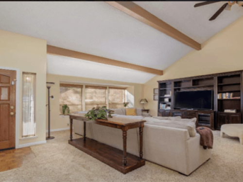 Room For Rent for Asian Female