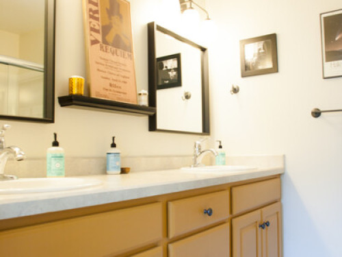 Joyful Master Suite w Own Entrance