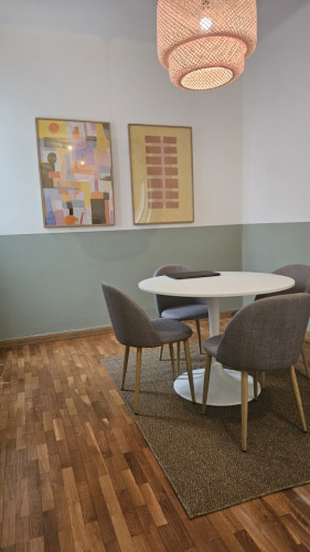 Spacious Coliving Room in Eixample - Ideal for Students & Professionals  - Gallery -  5