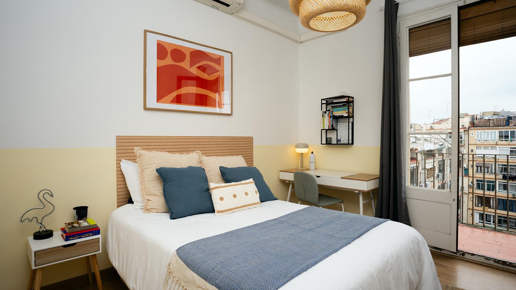  Room 2  -  Spacious Coliving Room in Eixample - Ideal for Students & Professionals  - Gallery -  15