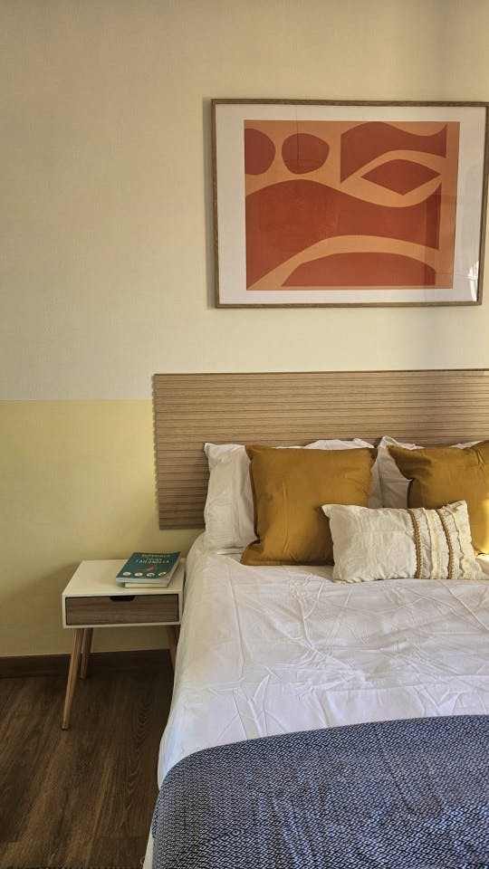  Room 2  -  Spacious Coliving Room in Eixample - Ideal for Students & Professionals  - Gallery -  5