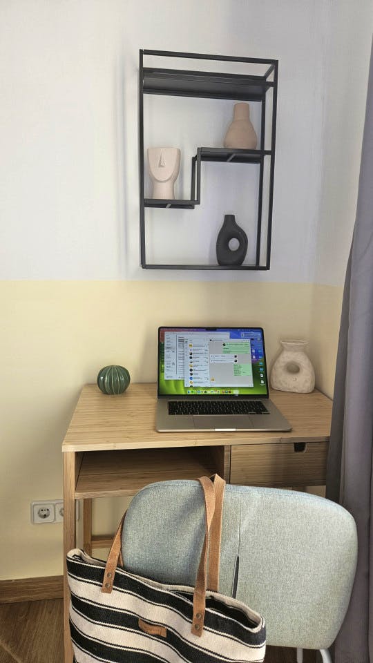  Room 1  -  Spacious Coliving Room in Eixample - Ideal for Students & Professionals  - Gallery -  13