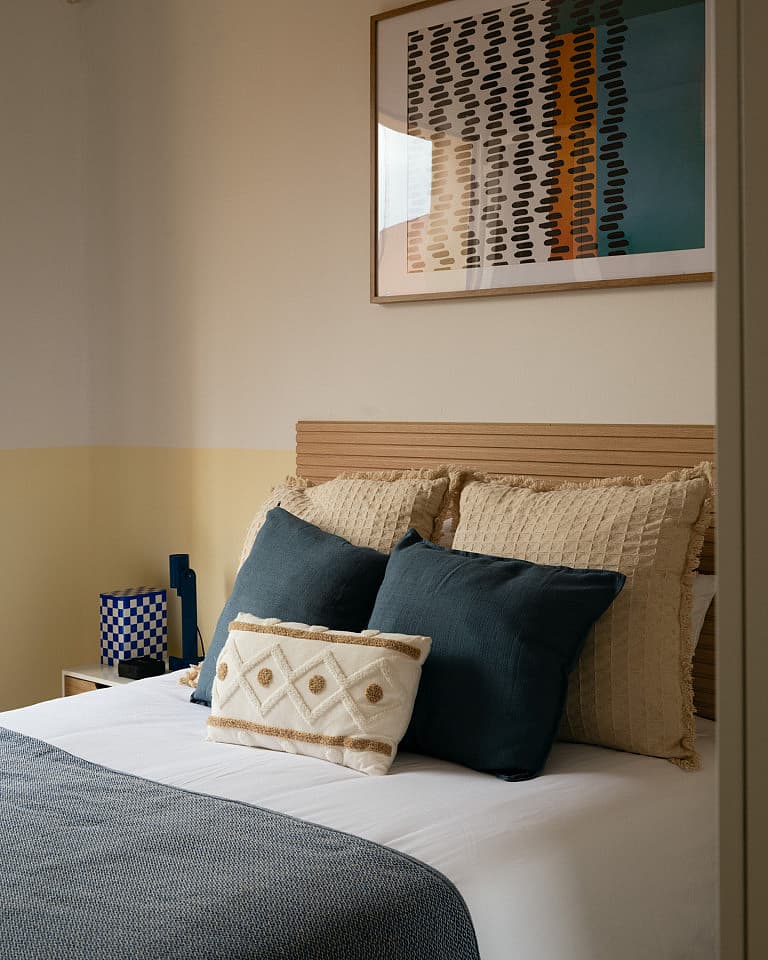  Room 1  -  Spacious Coliving Room in Eixample - Ideal for Students & Professionals  - Gallery -  7